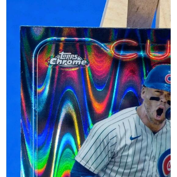 2024 Topps Chrome - Nico Hoerner #141 RayWave Refractor - Picture 4 of 6